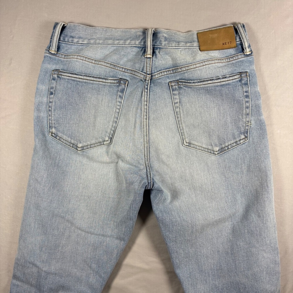 AE77 Premium Distressed Straight Leg Jeans Mens 30x32 Light Wash Button Fly - Picture 10 of 15